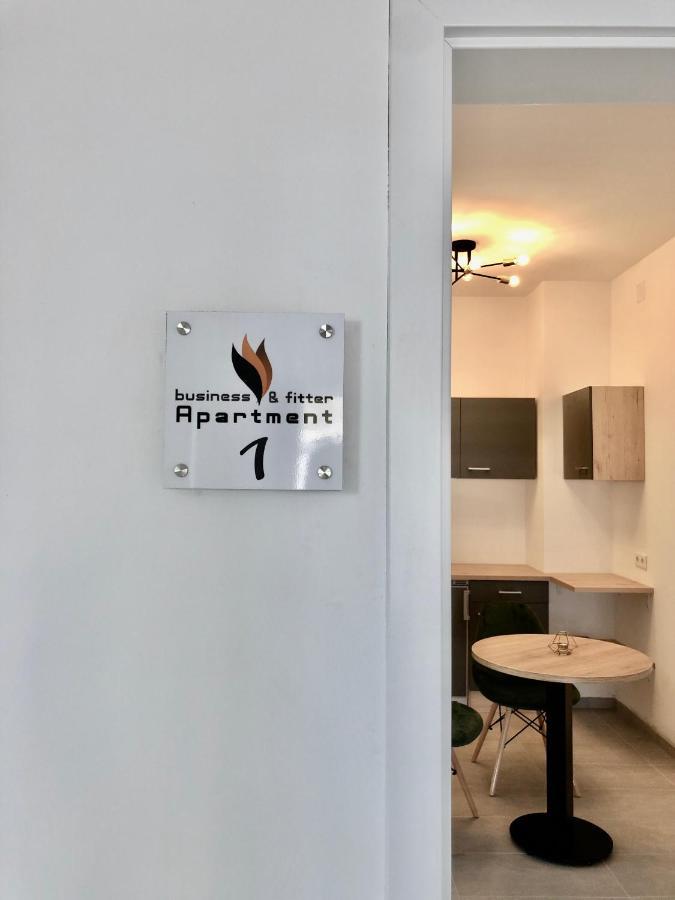 Apartment Business & Fitter *