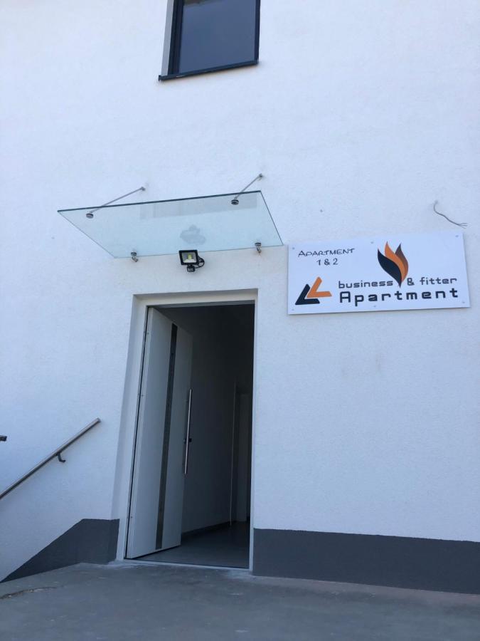 Business & Fitter Apartment *